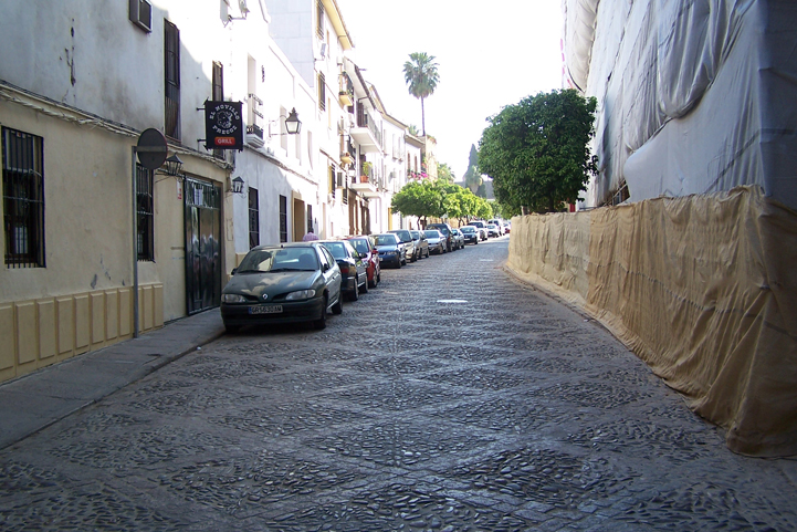 Fotografía calle Caballerizas Reales. Orientación este. 