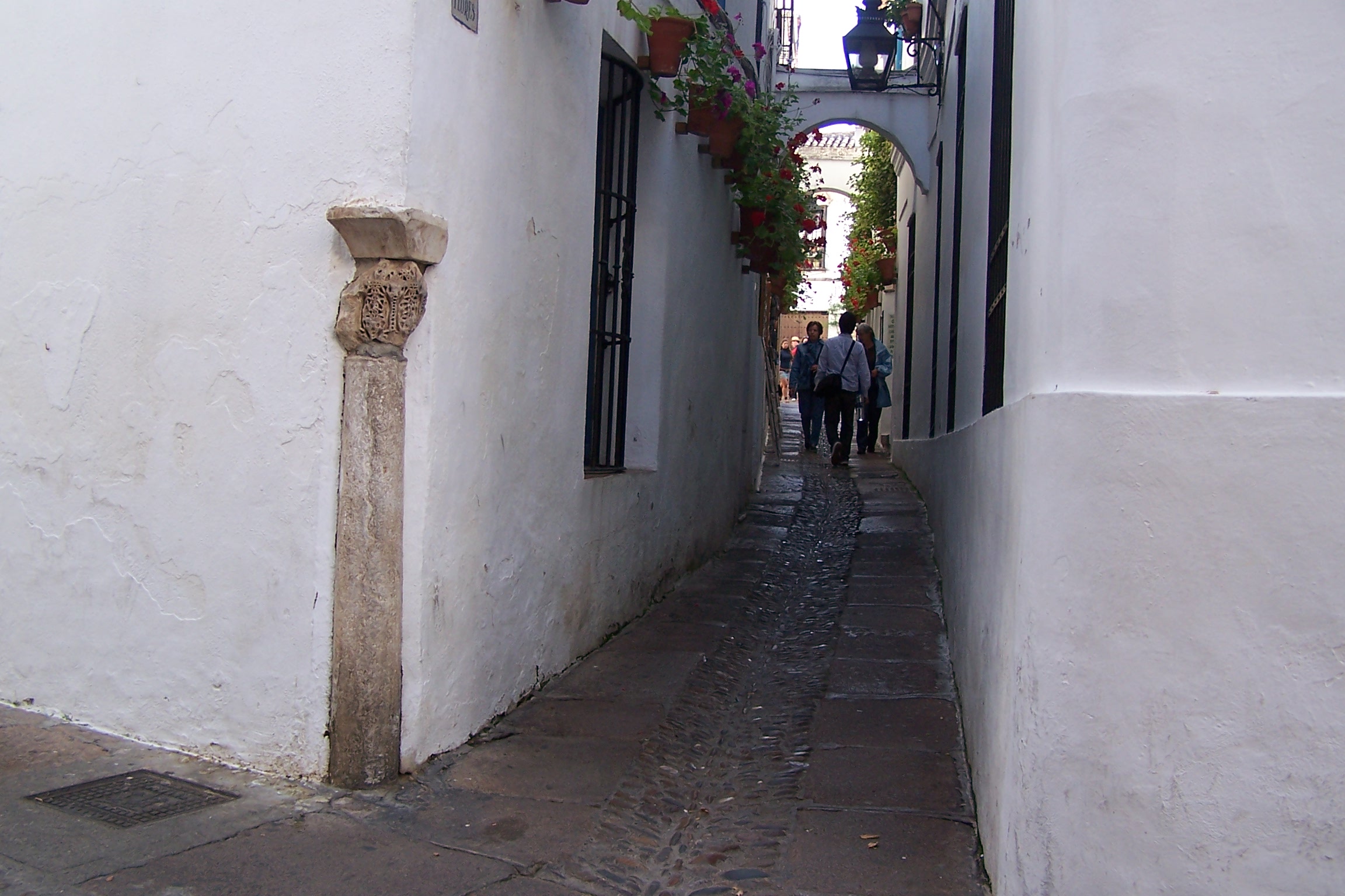 Fotografía calleja de las Flores. Orientación este.