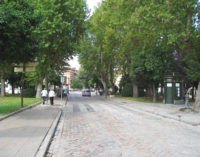 Fotografía Plaza Campo Santo de los Mártires. Orientación Norte.