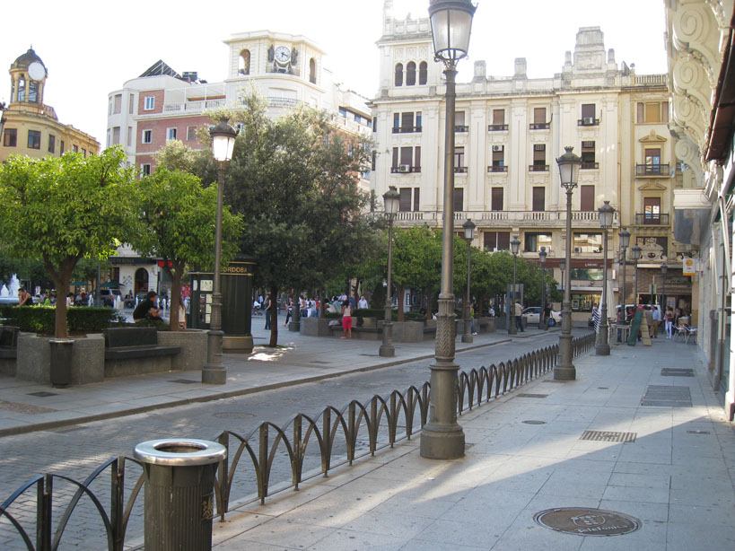 Fotografía Plaza de las Tendillas. Orientación Oeste. Parte Norte de la Plaza.