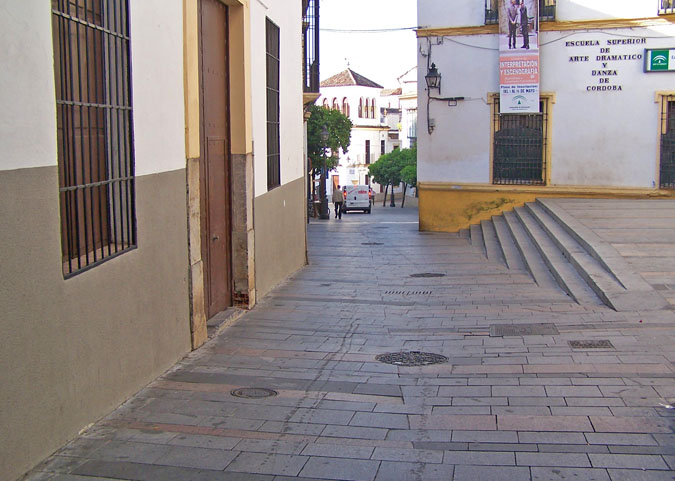 Fotografía Calle Blanco Belmonte. Orientación Sur.
