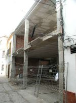 CC_18_007b.jpg (7993 bytes)